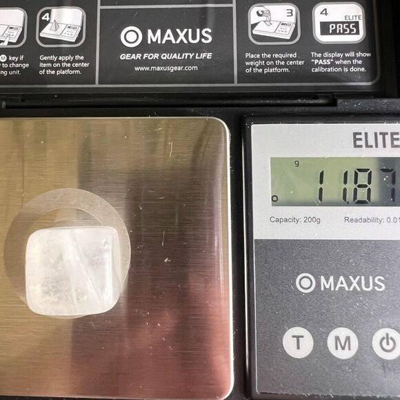 Clear Quartz Crystal Die Cube Meditation Stone‎ - Picture 13 of 14